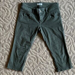 Guess Olive Green Women capris